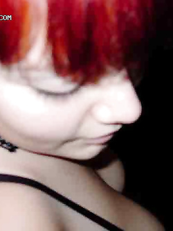 Foto porno ragazza capelli rossi