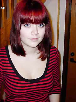 Foto porno ragazza capelli rossi