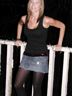 Foto hard di giovani sposi in luna di miele