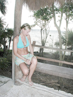 Foto hard di giovani sposi in luna di miele