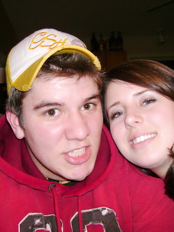 Foto di una coppia di adolescenti americani