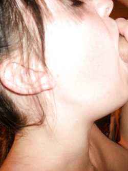 Foto troia albanese con il suo ragazzo