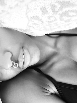 Selfie di una super figona mulatta