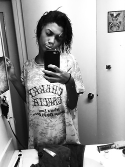 Selfie di una super figona mulatta