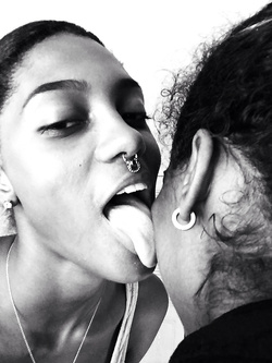 Selfie di una super figona mulatta