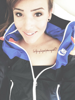 Selfie hot di una bella figa