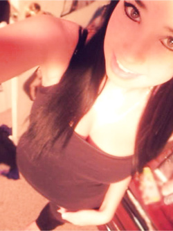 Selfie di una 18enne fighissima