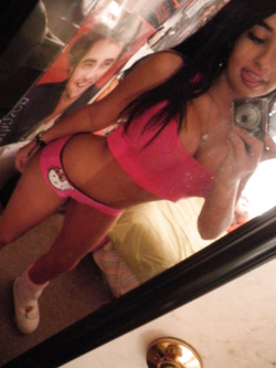 Selfie di una 18enne fighissima