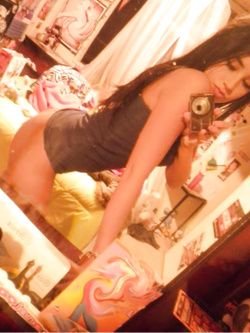 Selfie di una 18enne fighissima