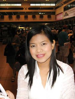 Foto troietta vietnamita nuda