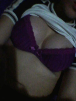 Foto sexy amatoriali rubate di una 21 enne