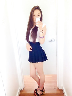 Foto porno di Whatsapp di una 18enne