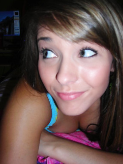 Ex ragazza sputtanata dal fidanzato