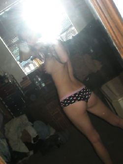 Foto di una vergine diciottenne