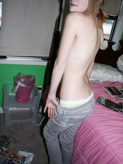 Foto di una teen esibizionista