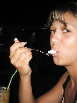 Foto porno di una puttanella spezzina