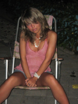 Foto porno di una puttanella spezzina