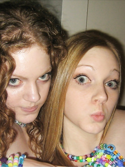 Foto di due ragazze lesbiche canadesi