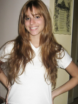 Foto porno di una esibizionista savonese