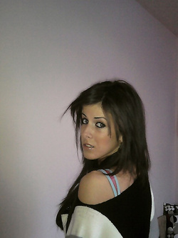 Foto di una troietta genovese figa