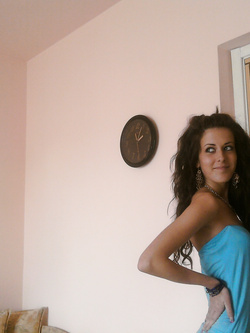 Foto di una troietta genovese figa