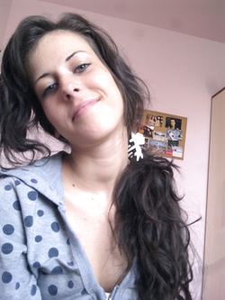 Foto di una troietta genovese figa