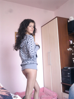 Foto di una troietta genovese figa