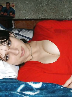 Le foto porno di mia cugina Carmela