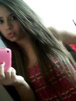 Bella brunetta foto amatoriali