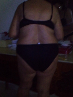 ROSALINDA HOLE PORNOSTAR DIVA SALERNO