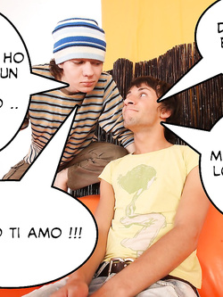 FROCIO SFONDATO DA DUE CAZZONI...