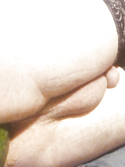 chi vuole il mio culetto??