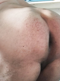 ...vi accolgo a chiappe aperte.....