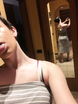 Ho voglia di cazzo. Scrivimi