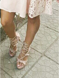 La mia femminilità con i tacchi