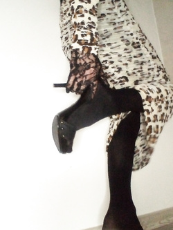 Ragazza con sorpresa