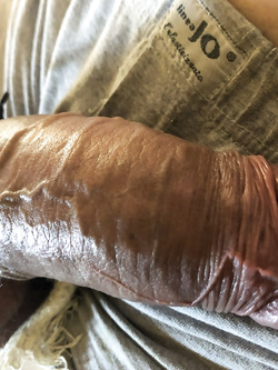 Il mio cazzone a riposo (solo per signore!!!!!!)