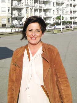 Iga Polish busty natural oral slut