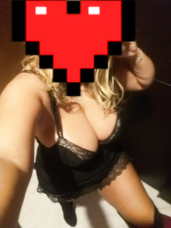 Un regalo per voi maiali di amaporn dalla mia adoratissima milf