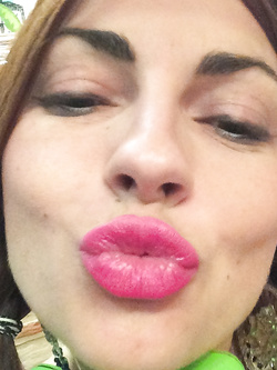 Iza 30 yo Polish hairy wife slut masturbating