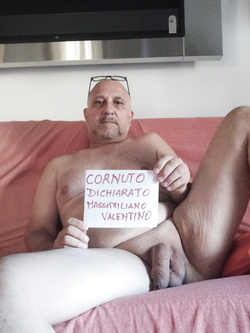 Max e Betty coppia sputtanata in rete con lui Cornuto e Froc