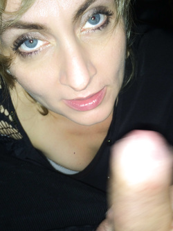 CAroline 40 yo Polish hairy anal lsut