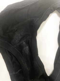 Le mutandine della mogliettina Santarella?