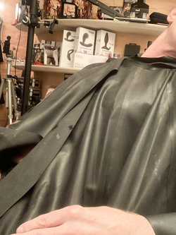 Lenny52… che puttana … feticista e molto culo