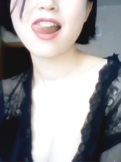 la mia bocca calda♥