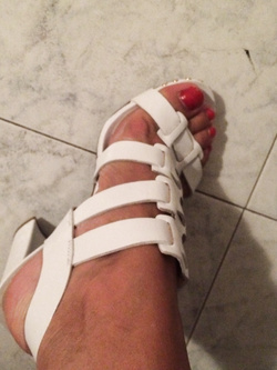 questa è veramente mia moglie