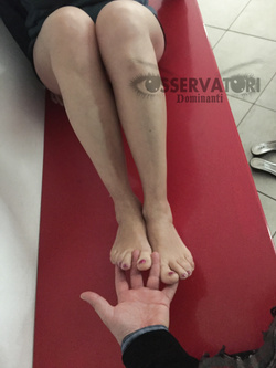 I piedi dell'osservarice: per veri intenditori e feticisti