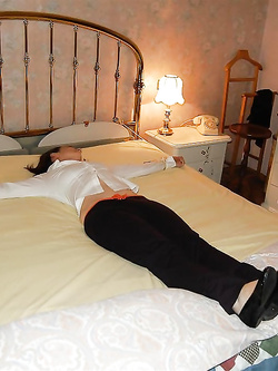 Mia moglie legata e schiavizzata