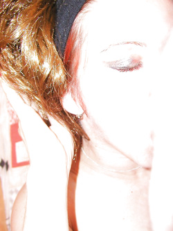 Vitoria Eden at black stockings