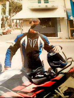 Federico Toscano 35 enne duro duraturo forte X Tua Moglie